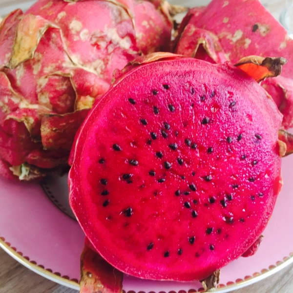 PinkPieFactory dragonfruit1